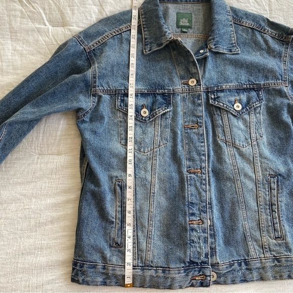 Wild Fable Oversized Denim Shirt Jean Jacket 100% cotton Sz XS Casual Work Fall - Picture 8 of 8